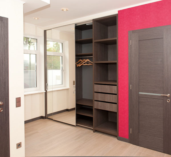 1 19 600x550 - Встроенный шкаф-купе система Hettich, профиль Freeline
