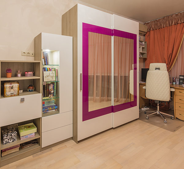 2 76 600x550 - Шкаф-купе с немецкой системой Hettich TopLine L